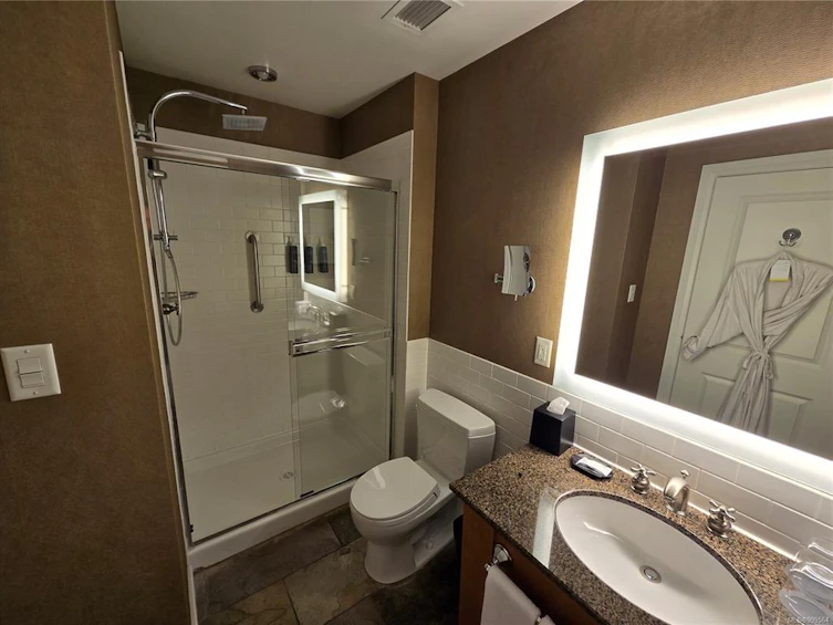 236/238 C-1999 Country Club Way, Langford, BC, V9B 6R3 - 39
