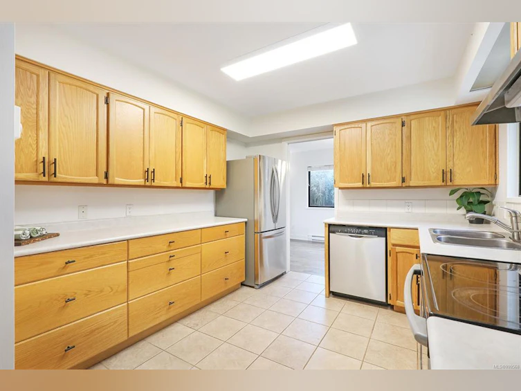 1496 Balmoral Avenue, Comox, BC, V9M 2P6 - 16