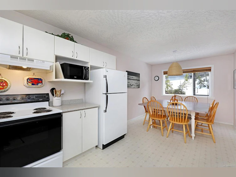 C-828 Washington Way, Courtenay, BC, V9J 1L0 - 12