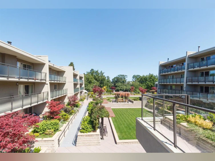 207-1545 Pandora Avenue, Victoria, BC, V8R 6R1 - 24