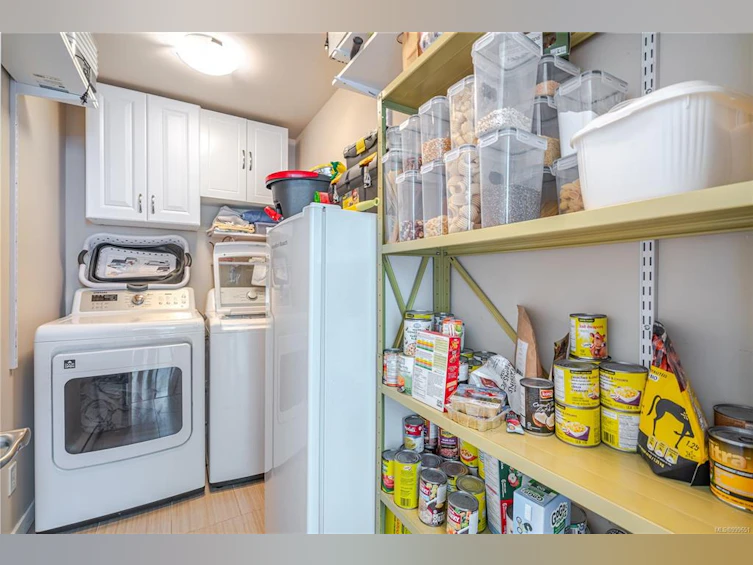 2963 Burlington Crescent, Langford, BC, V9B 0K6 - 23
