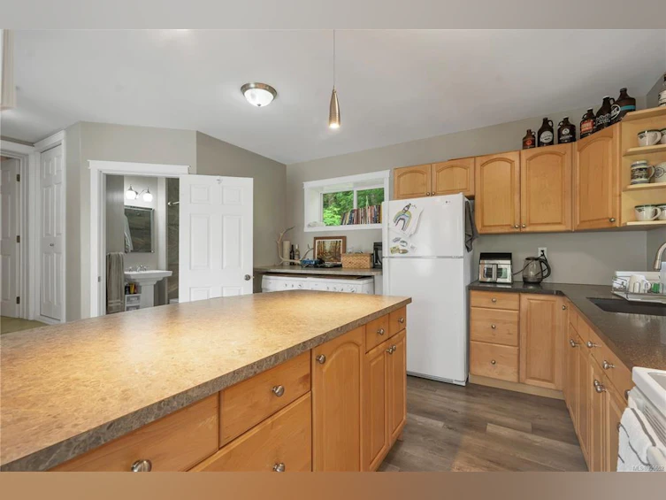 1175 Petersen Road, Campbell River, BC, V9W 3H8 - 39