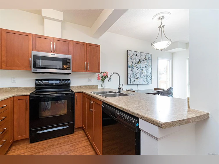 305-1156 Colville Road, Esquimalt, BC, V9A 4P7 - 19