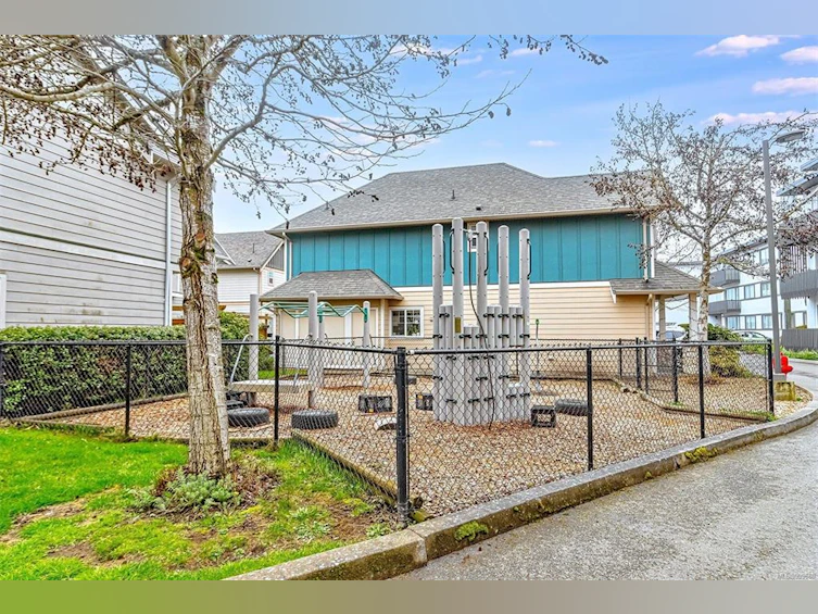 305-1156 Colville Road, Esquimalt, BC, V9A 4P7 - 36