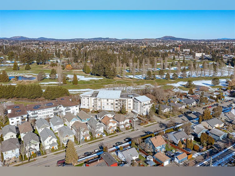 305-1156 Colville Road, Esquimalt, BC, V9A 4P7 - 4