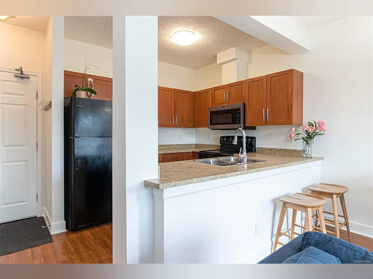 305-1156 Colville Road, Esquimalt, BC, V9A 4P7 - 16