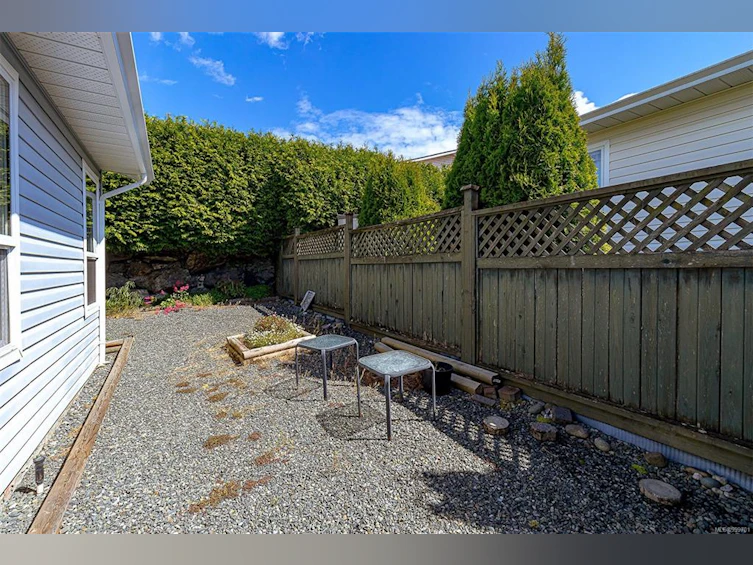 20 Eagle Lane, View Royal, BC, V9A 7M2 - 36