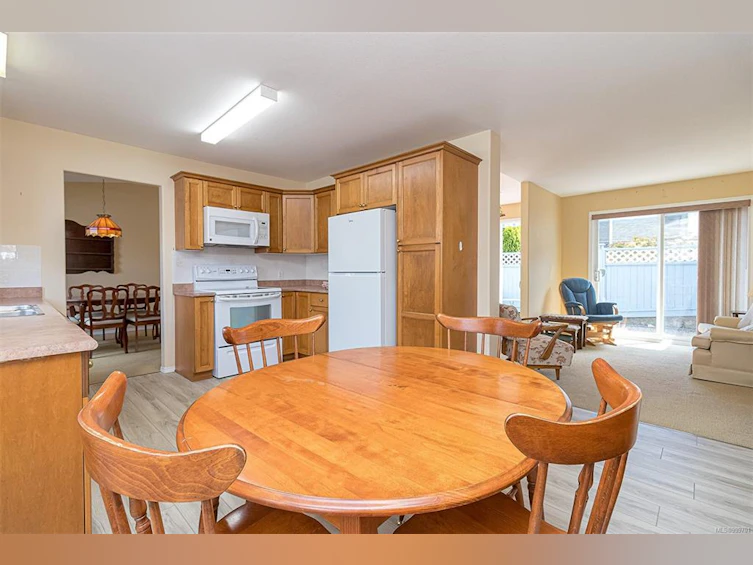 20 Eagle Lane, View Royal, BC, V9A 7M2 - 23
