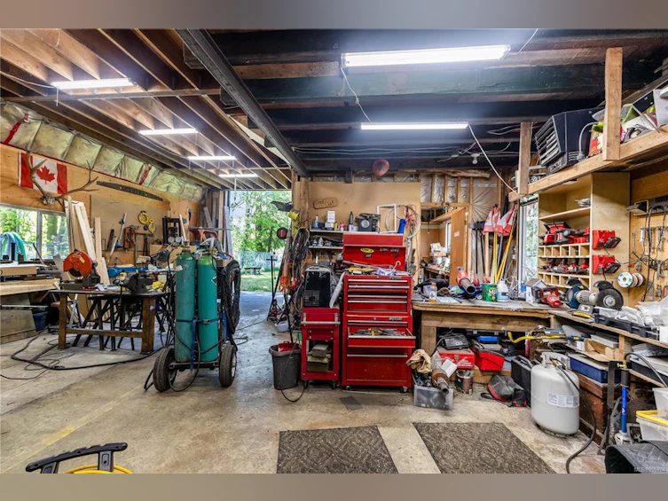 3730 James Crescent, Black Creek, BC, V9J 1E9 - 42