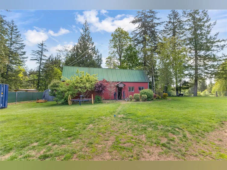 3730 James Crescent, Black Creek, BC, V9J 1E9 - 76
