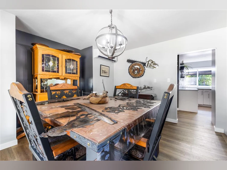 3730 James Crescent, Black Creek, BC, V9J 1E9 - 16
