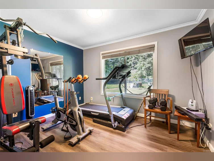3730 James Crescent, Black Creek, BC, V9J 1E9 - 32
