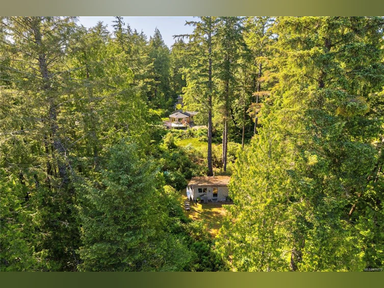1076 Pacific Rim Highway, Tofino, BC, V0R 2Z0 - 48