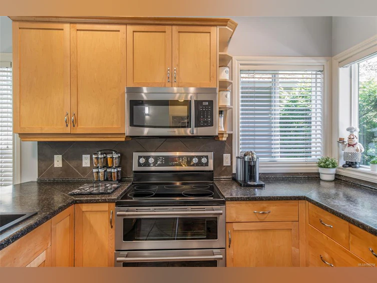 6138 Avery Lane, Nanaimo, BC, V9T 6R5 - 10