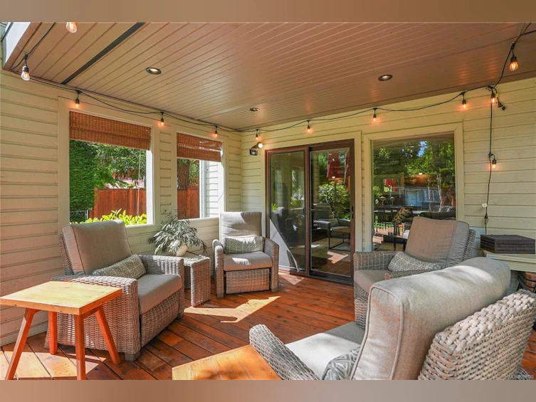 771 Helvetia Crescent, Saanich, BC, V8Y 1M1 - 28