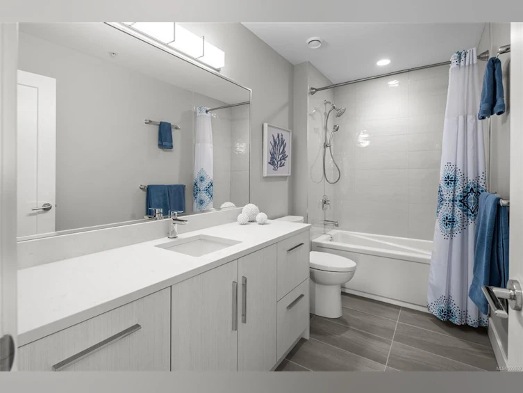7884 Lochside Drive, Central Saanich, BC, V8M 2B9 - 22