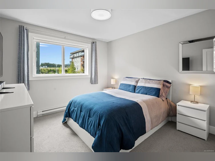 7884 Lochside Drive, Central Saanich, BC, V8M 2B9 - 15