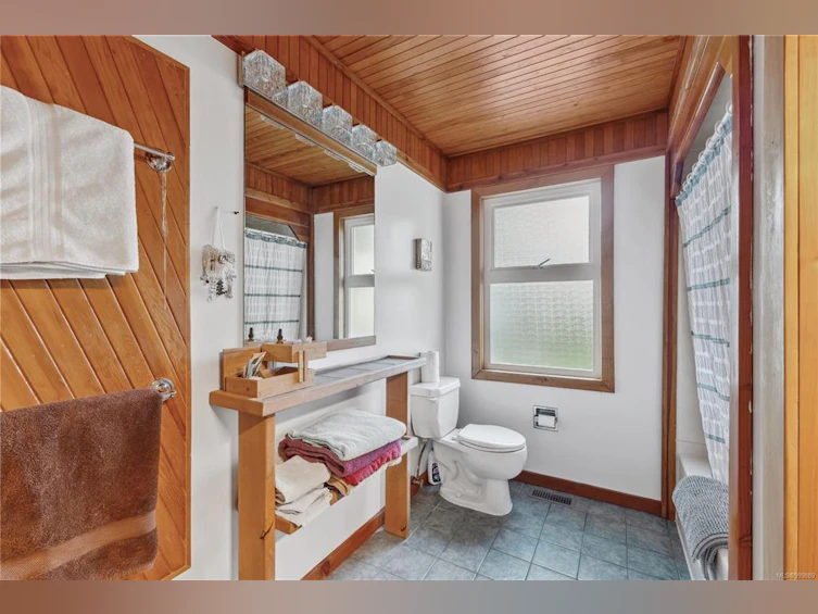 1346 Galerno Road, Campbell River, BC, V9W 1J9 - 18
