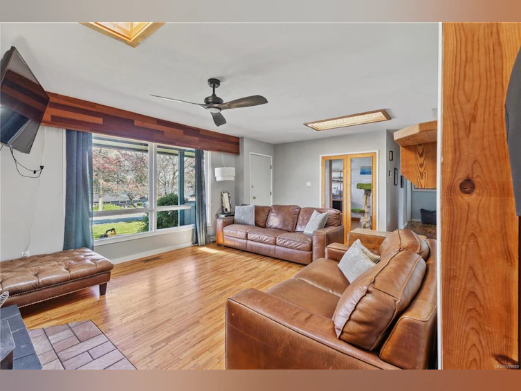 1346 Galerno Road, Campbell River, BC, V9W 1J9 - 7