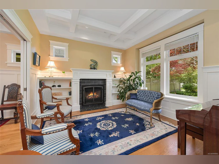 2175 Bartlett Avenue, Oak Bay, BC, V8S 2R1 - 2
