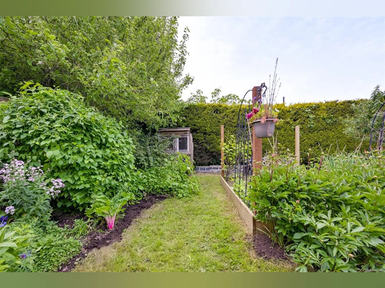 3316 Whittier Avenue, Saanich, BC, V8Z 3P9 - 39
