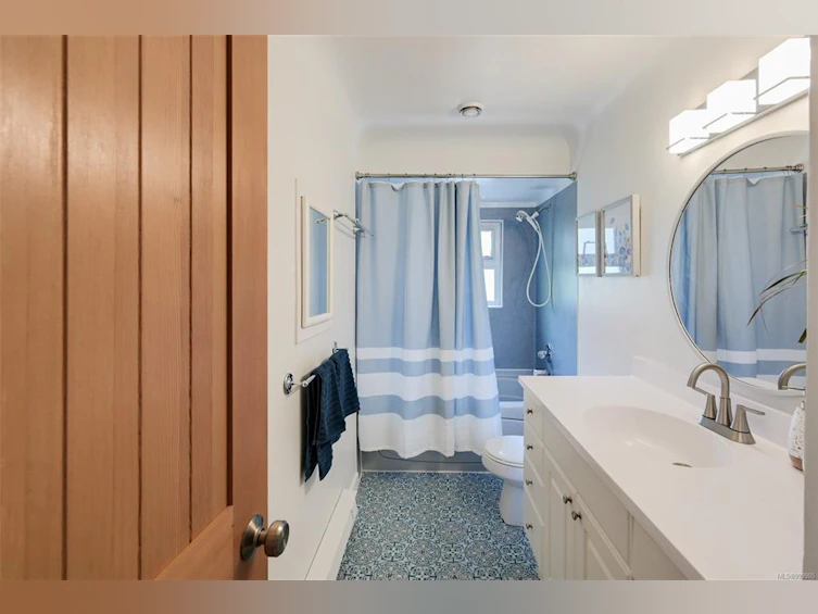 3316 Whittier Avenue, Saanich, BC, V8Z 3P9 - 31