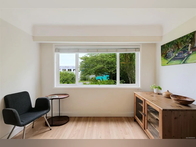 3316 Whittier Avenue, Saanich, BC, V8Z 3P9 - 13