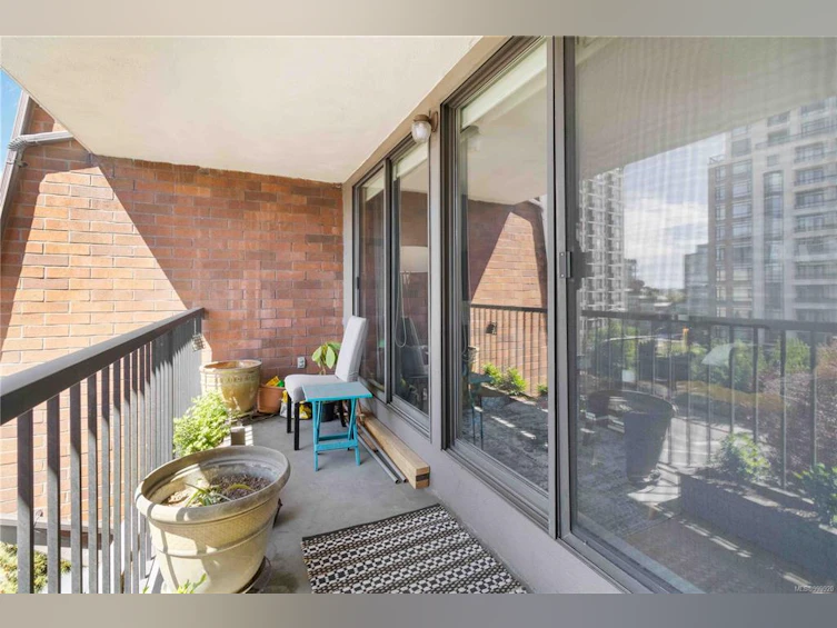 301-777 Blanshard Street, Victoria, BC, V8W 2G9 - 27