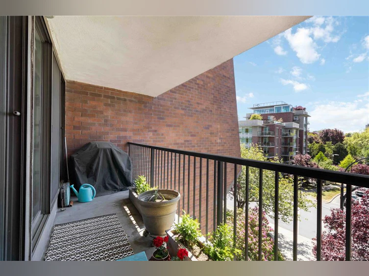 301-777 Blanshard Street, Victoria, BC, V8W 2G9 - 28