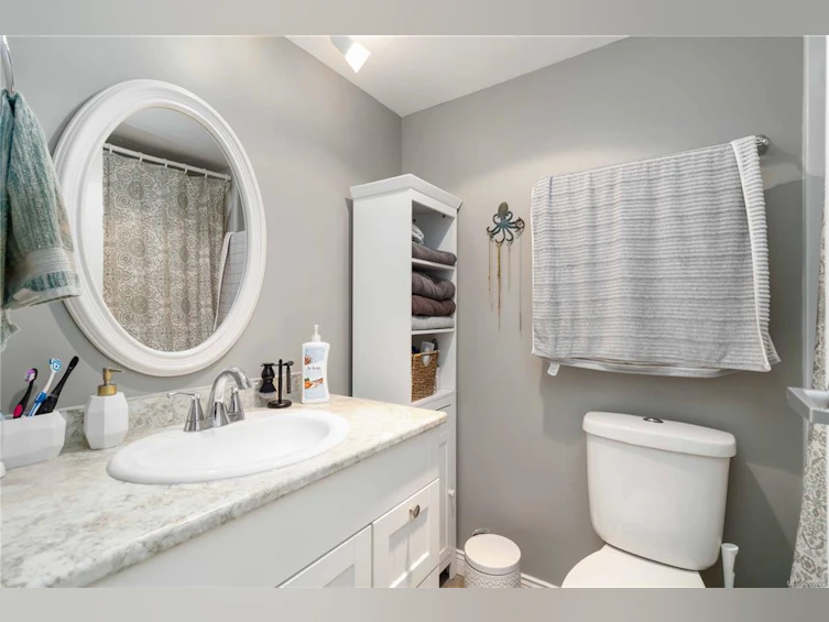 301-777 Blanshard Street, Victoria, BC, V8W 2G9 - 23