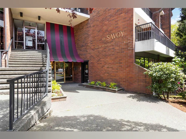 301-777 Blanshard Street, Victoria, BC, V8W 2G9 - 31