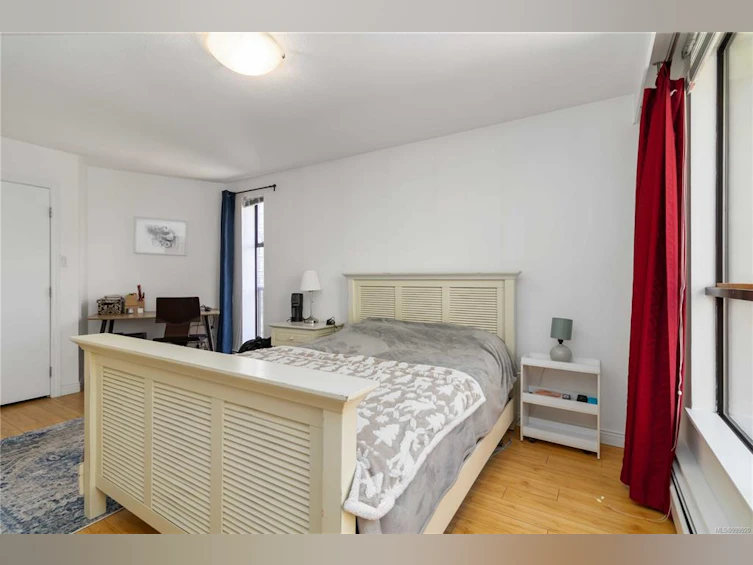 301-777 Blanshard Street, Victoria, BC, V8W 2G9 - 18