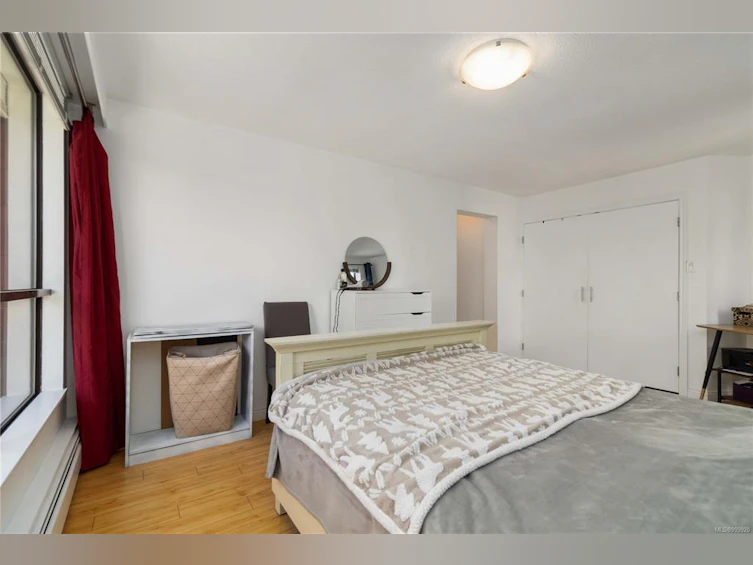 301-777 Blanshard Street, Victoria, BC, V8W 2G9 - 19