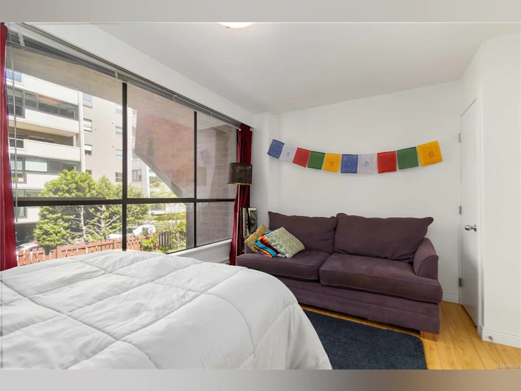 301-777 Blanshard Street, Victoria, BC, V8W 2G9 - 16