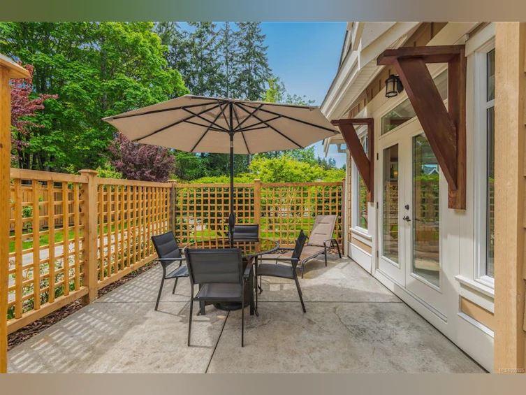 636 Maple Street, Qualicum Beach, BC, V9K 1J3 - 7