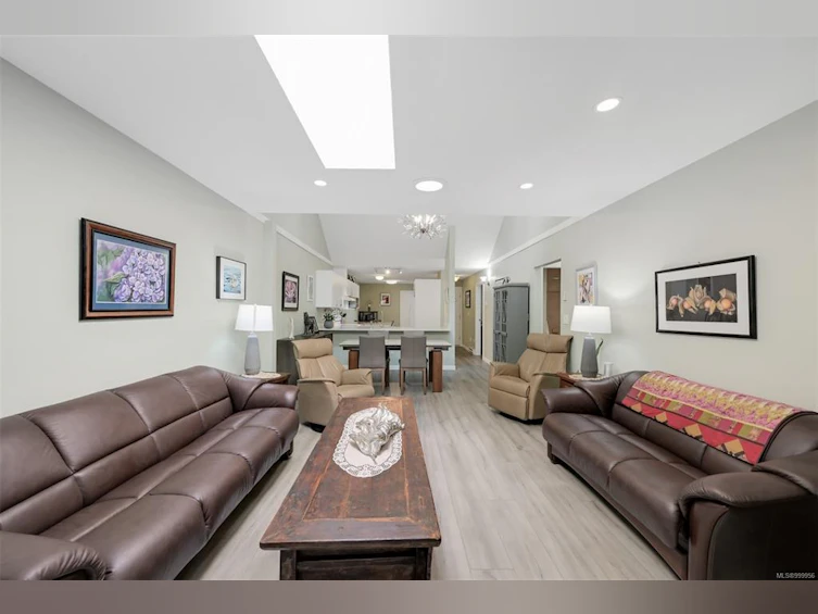 10-3049 Brittany Drive, Colwood, BC, V9B 5P8 - 18