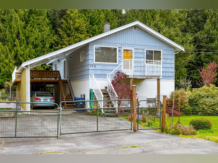 253 Hembrough Road, Bowser/Deep Bay, BC, V0R 1G0 - 12