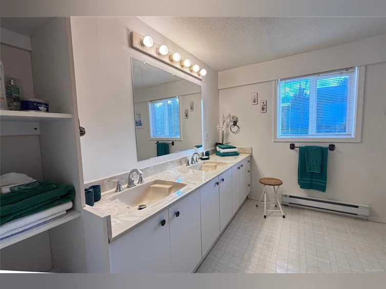 253 Hembrough Road, Bowser/Deep Bay, BC, V0R 1G0 - 43