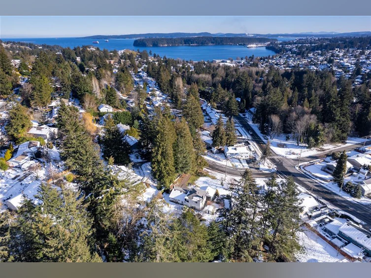 3130 Smugglers Hill Drive, Nanaimo, BC, V9T 1H8 - 31