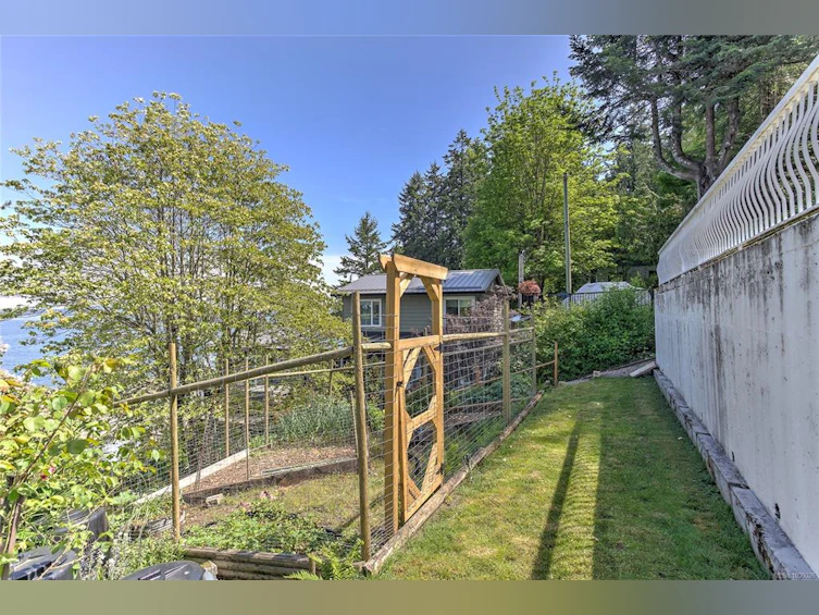 375/377 Chemainus Road, Ladysmith, BC, V9L 1A8 - 56