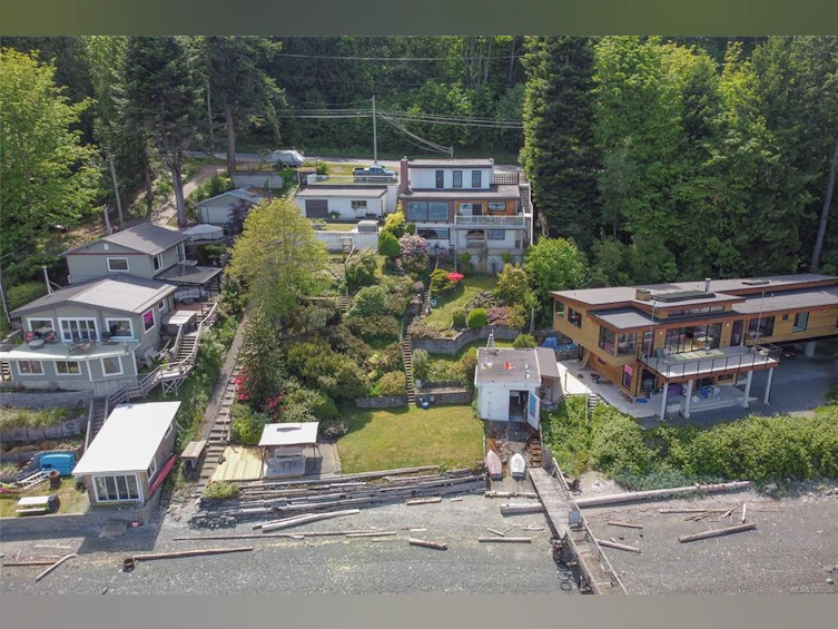 375/377 Chemainus Road, Ladysmith, BC, V9L 1A8