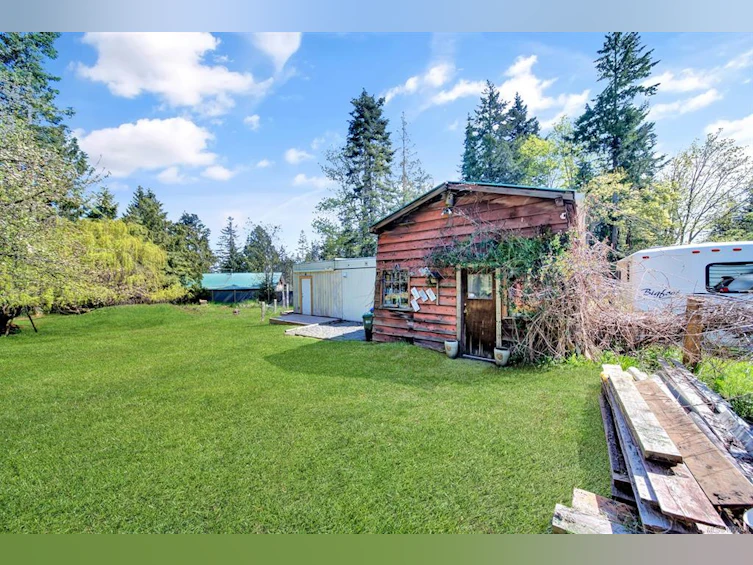 6931 W Island Highway, Bowser/Deep Bay, BC, V0R 1G0 - 5