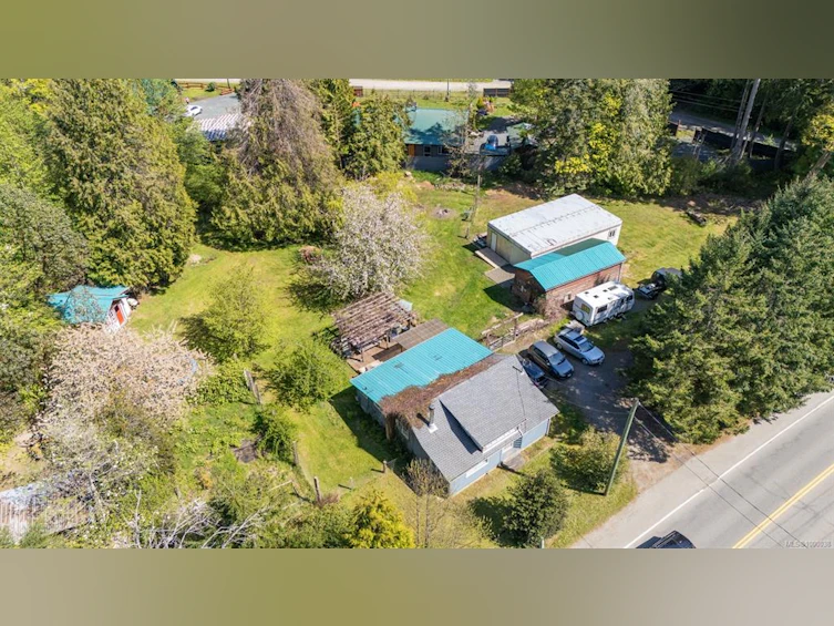 6931 W Island Highway, Bowser/Deep Bay, BC, V0R 1G0 - 11