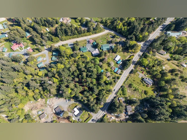 6931 W Island Highway, Bowser/Deep Bay, BC, V0R 1G0 - 3