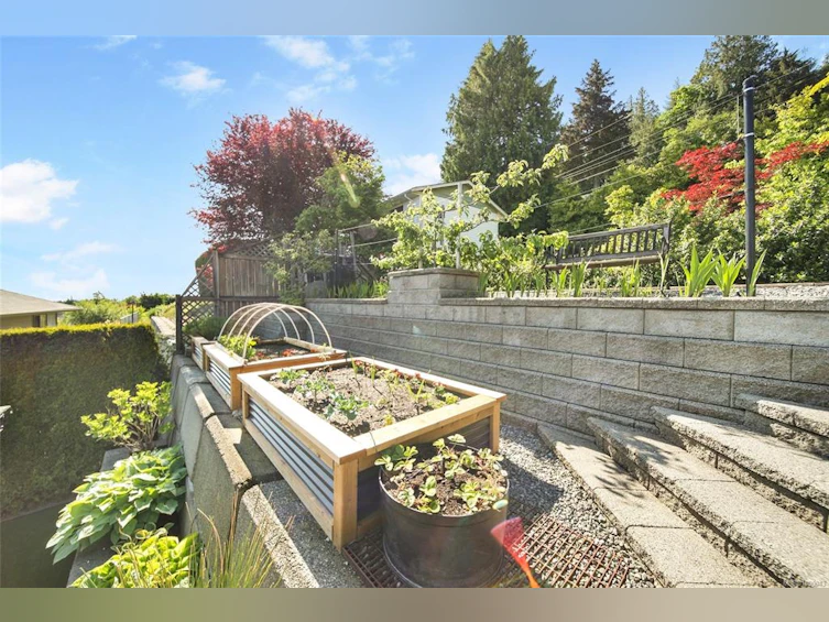 5248 Laguna Way, Nanaimo, BC, V9T 5L7 - 36