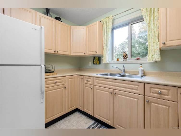 3122 Dolphin Drive, Nanoose, BC, V9P 9J2 - 10