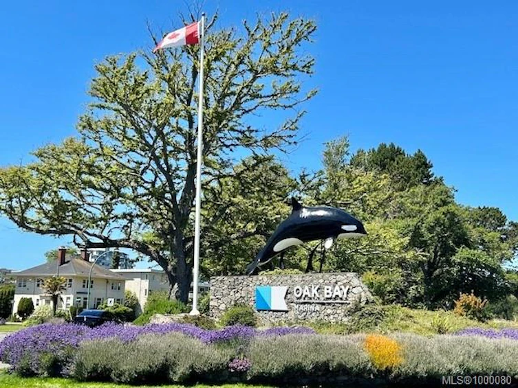 101-2660 Currie Road, Oak Bay, BC, V8S 3C1 - 42