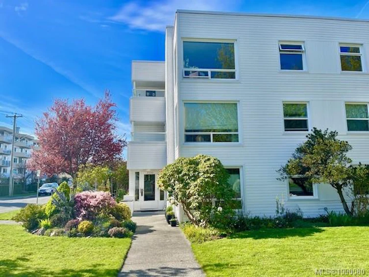 101-2660 Currie Road, Oak Bay, BC, V8S 3C1 - 2