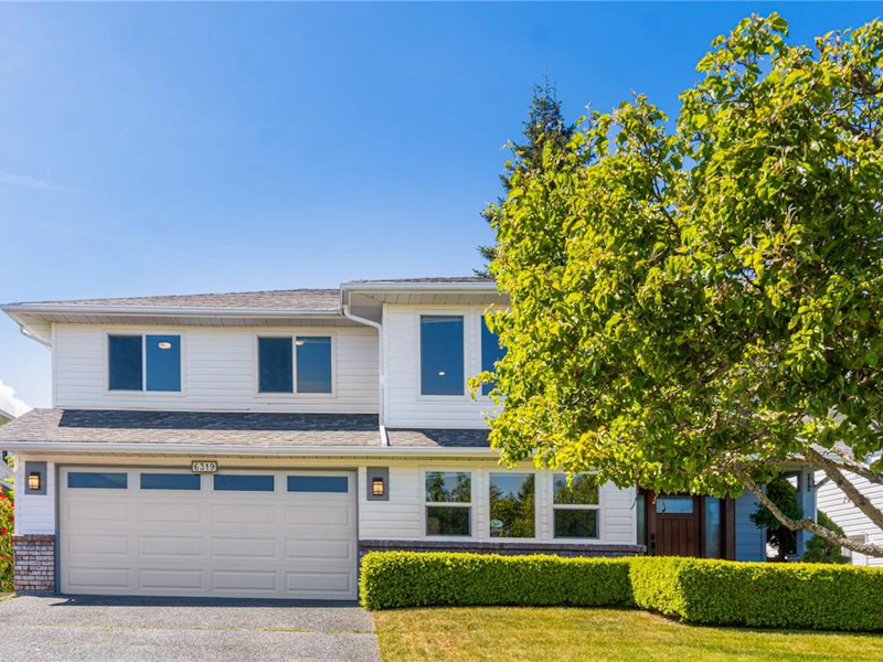6319 Invermere Road, Nanaimo BC V9V 1C2