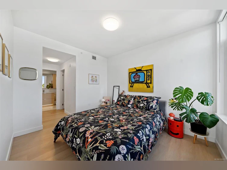 1108-1100 Yates Street, Victoria, BC, V8V 0H5 - 12